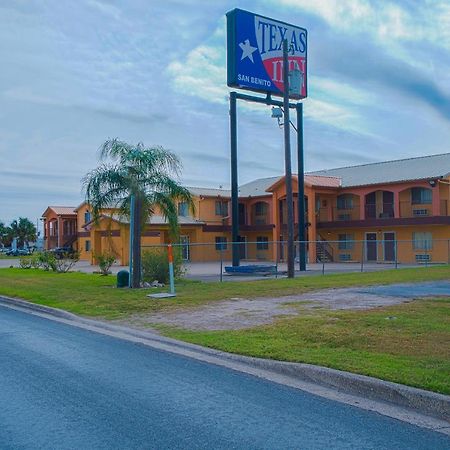 Texas Inn San Benito Near Harlingen Exteriör bild