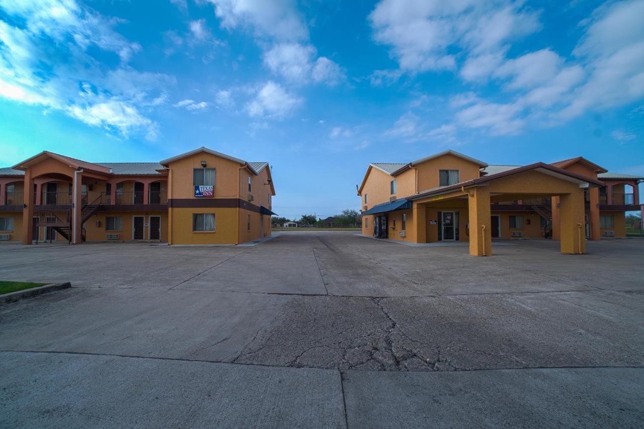Texas Inn San Benito Near Harlingen Exteriör bild
